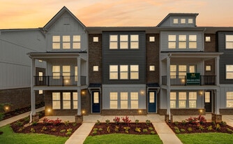 The Courts at Maverick Yards in Mauldin, SC - Building Photo