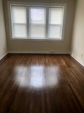 12 Canfield St, Unit 10 in Orange, NJ - Foto de edificio - Building Photo