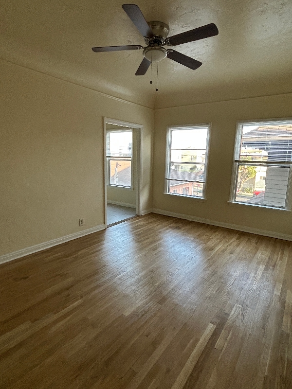 1154 Normandie Ave in Los Angeles, CA - Building Photo - Building Photo