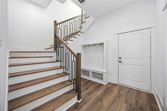 1937 Knoll St in Houston, TX - Building Photo - Building Photo