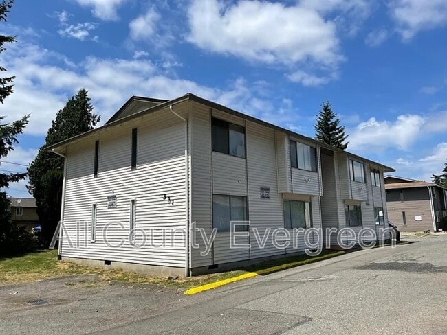 property at 537 37th St SE
