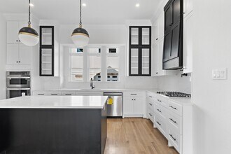 1005 E 28th St in Houston, TX - Building Photo - Building Photo