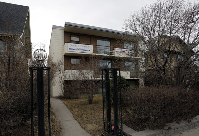1846 14th St SW in Calgary, AB - Building Photo - Building Photo