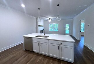 74 Village Ct in Cleveland, GA - Building Photo - Building Photo