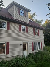 79 S Stanley Hill Rd in Vassalboro, ME - Building Photo - Building Photo