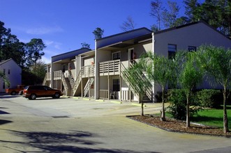 Lake Foy Apartments in Deltona, FL - Building Photo - Building Photo