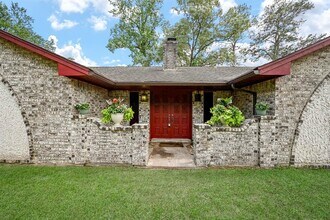14135 Limerick Ln in Tomball, TX - Building Photo - Building Photo