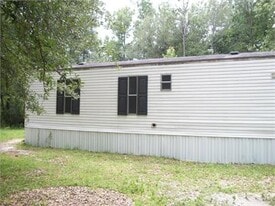 8697 Wide Rd in Tallahassee, FL - Building Photo