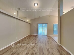 513 Bay Hollow Ct in Jacksonville, FL - Building Photo - Building Photo