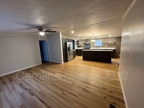 321 Horseshoe Falls Rd in Enoree, SC - Building Photo - Building Photo