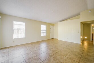 4774 W Menadota Dr in Glendale, AZ - Building Photo - Building Photo