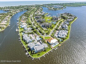 1821 Mooringline Dr in Vero Beach, FL - Building Photo