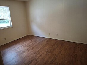 226 Steven St in Carmi, IL - Building Photo - Building Photo