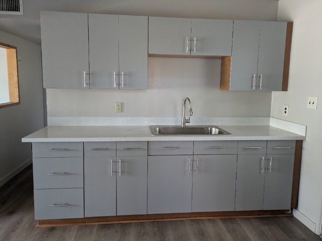 1465 W Prince Rd in Tucson, AZ - Building Photo - Building Photo