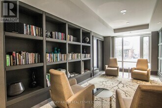 60 Berwick Ave in Toronto, ON - Building Photo - Building Photo