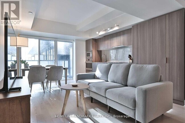 955 Bay St. in Toronto, ON - Building Photo - Building Photo