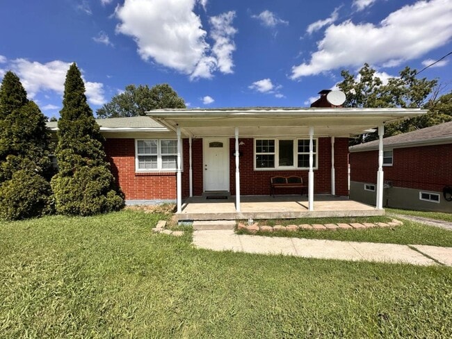 property at 7013 Billie Ln