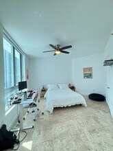 350 S Miami Ave, Unit 2912 in Miami, FL - Building Photo - Building Photo