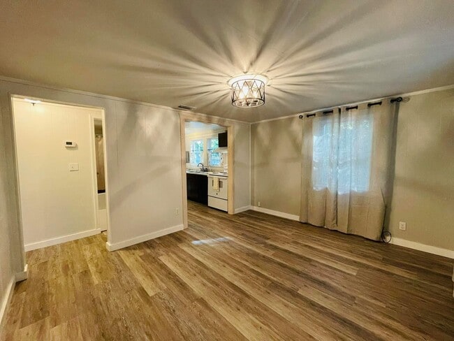 38 Lincoln Ave in Defuniak Springs, FL - Building Photo - Building Photo