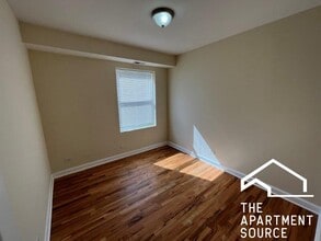 4606 N Monticello Ave in Chicago, IL - Building Photo - Building Photo