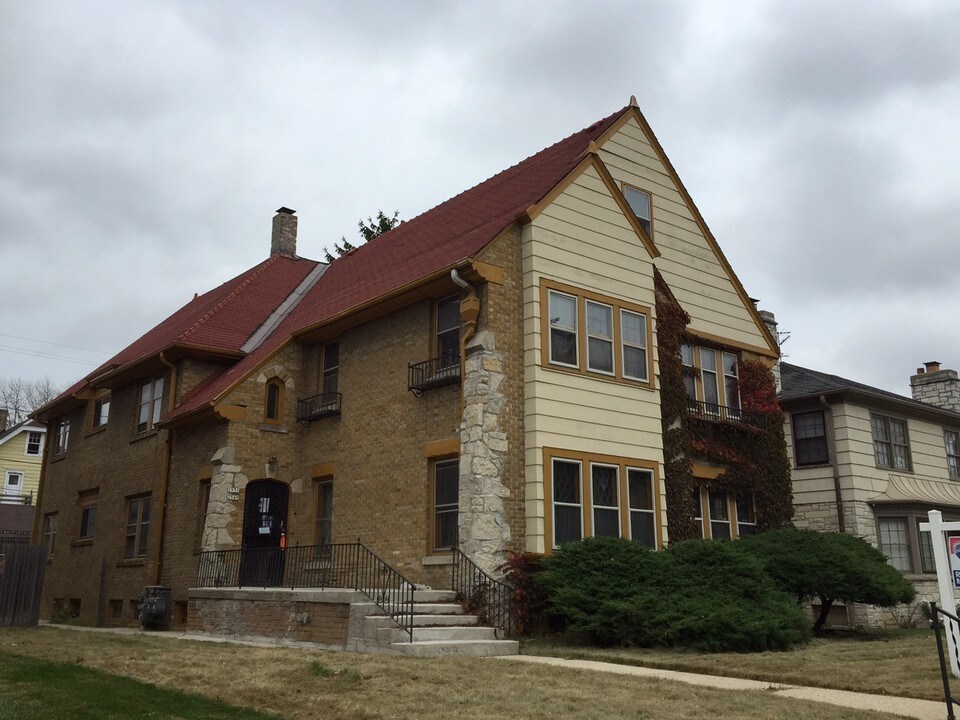 2949 N Sherman Blvd-Unit -2949a in Milwaukee, WI - Building Photo