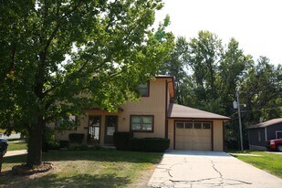 553 Ohio St, Unit 555