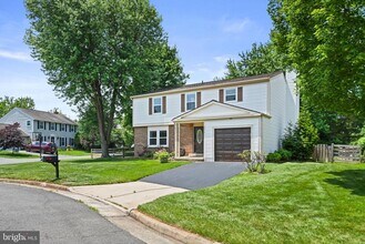3414 Tyburn Tree Ct in Herndon, VA - Building Photo - Building Photo