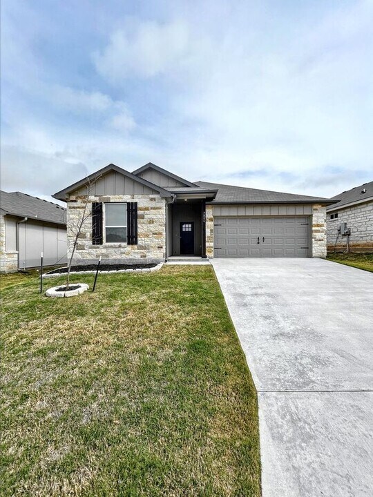7806 Purvis St in Temple, TX - Building Photo