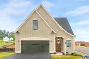 2132 Northside Dr in Charlottesville, VA - Building Photo