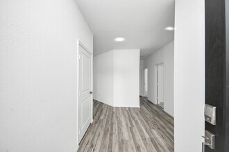 3727 Windy Brk Rd in Rosenberg, TX - Foto de edificio - Building Photo
