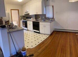 48 Mechanic St in Newton, MA - Building Photo - Building Photo
