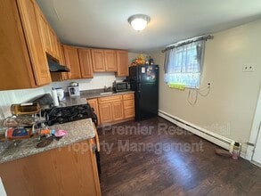 32 Dresden Ave in Trenton, NJ - Building Photo - Building Photo