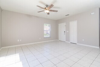 2344 Cordova Ct in Kissimmee, FL - Building Photo - Building Photo