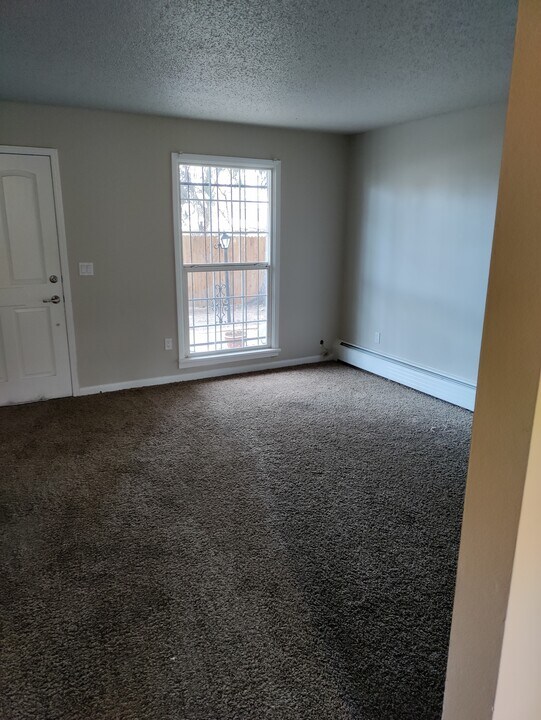 1258 Reed St in Lakewood, CO - Building Photo