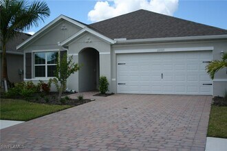 20505 Camino Torcido Lp in North Fort Myers, FL - Building Photo - Building Photo