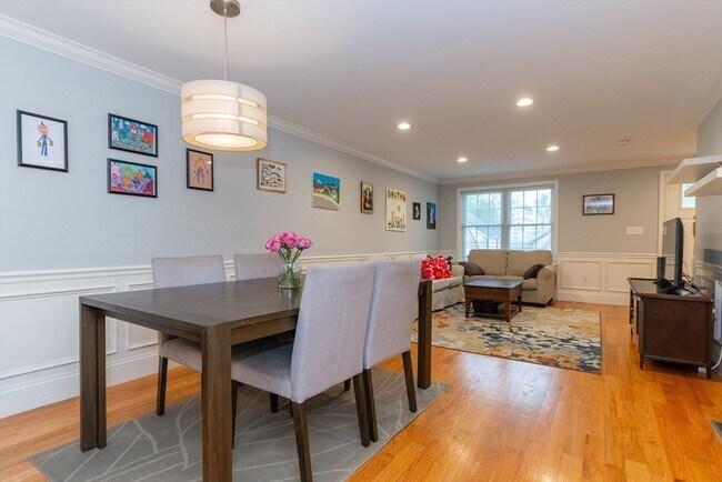 11 Crescent Hill Ave in Arlington, MA - Foto de edificio - Building Photo