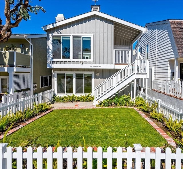 property at 509 Fernleaf Ave