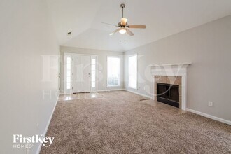 139 Flagstone Ln in Calera, AL - Building Photo - Building Photo
