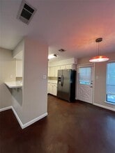 407 W Elizabeth St in Austin, TX - Building Photo - Building Photo