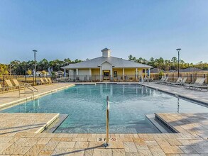 6461 Firefly Dr in Milton, FL - Building Photo - Building Photo