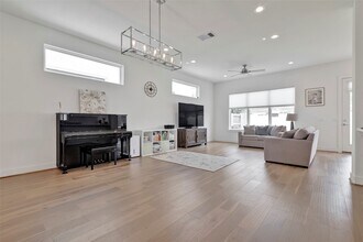 8706 Ojeman Crk Ln in Houston, TX - Building Photo - Building Photo