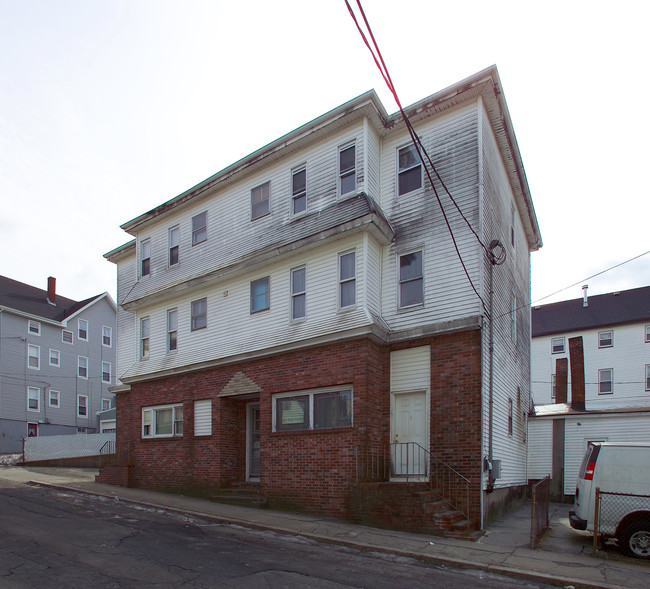 301 Hope St in Fall River, MA - Building Photo - Building Photo