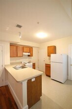 859 Massachusetts Ave, Unit 1 in Cambridge, MA - Building Photo - Building Photo