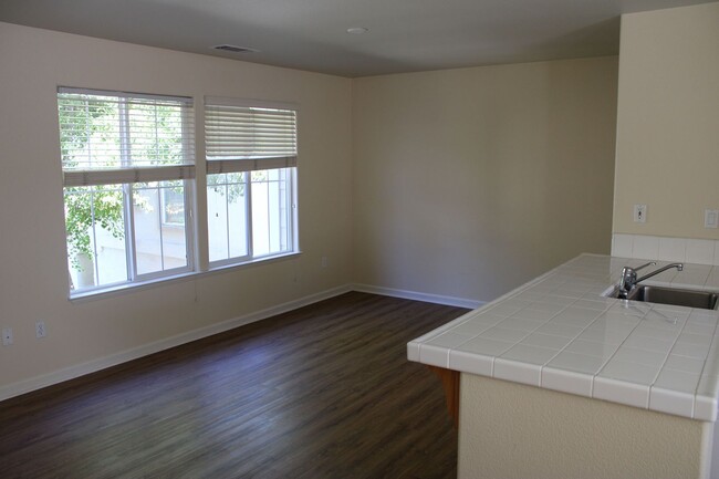 312 Parnell Ct in Walnut Creek, CA - Building Photo - Building Photo