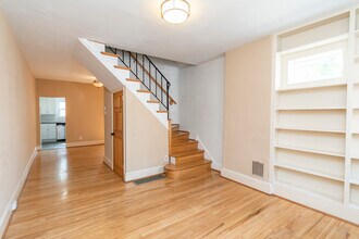 527 S Lecount St in Philadelphia, PA - Building Photo - Building Photo