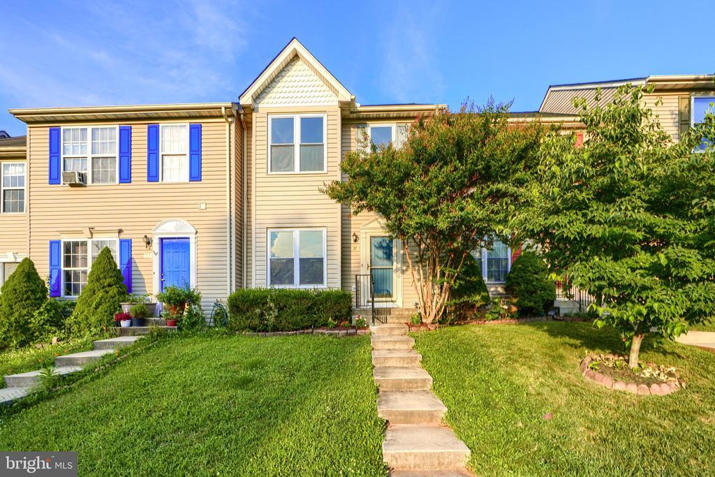 31 Gunfalls Garth in Perry Hall, MD - Building Photo
