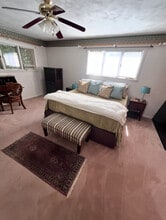 46 Tumblebrook Ln in West Hartford, CT - Building Photo - Building Photo