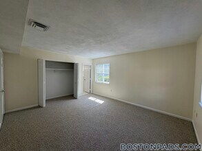 1 April Ln in Lexington, MA - Building Photo - Building Photo