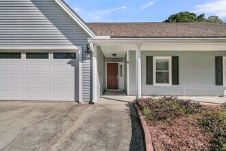 111 Hopper Dr in Summerville, SC - Building Photo - Building Photo