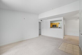 5055 W Hacienda Ave in Las Vegas, NV - Building Photo - Building Photo